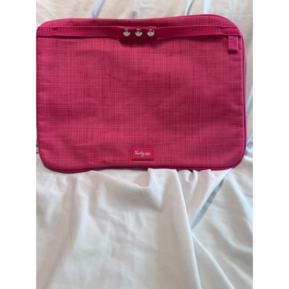 Thirty-One Pink Textured Zip Pouch Organizer Travel Bag Case Snap on bag